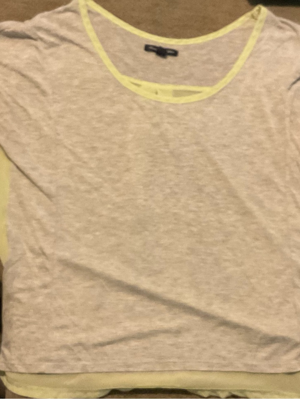 American Eagle Outfitters Light Gray Short-Sleeve Top with Yellow Trim M